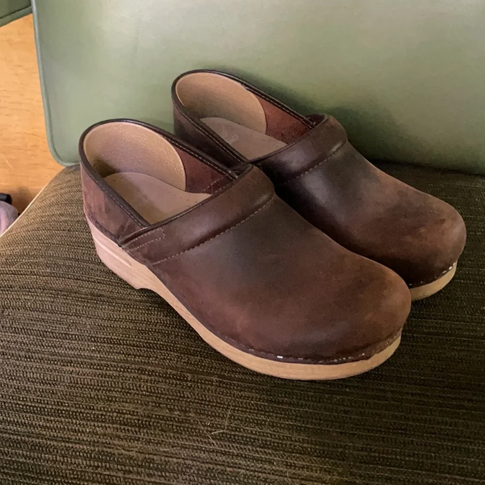 Women’s Dansko Clogs - Picture 3 of 7